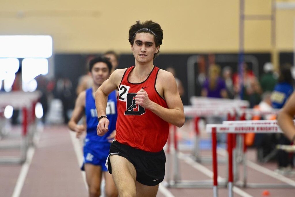 Dylan Cohen 3200m Champ
https://www.athletic.net/TrackAndField/meet/488876/results/m/1/3200m