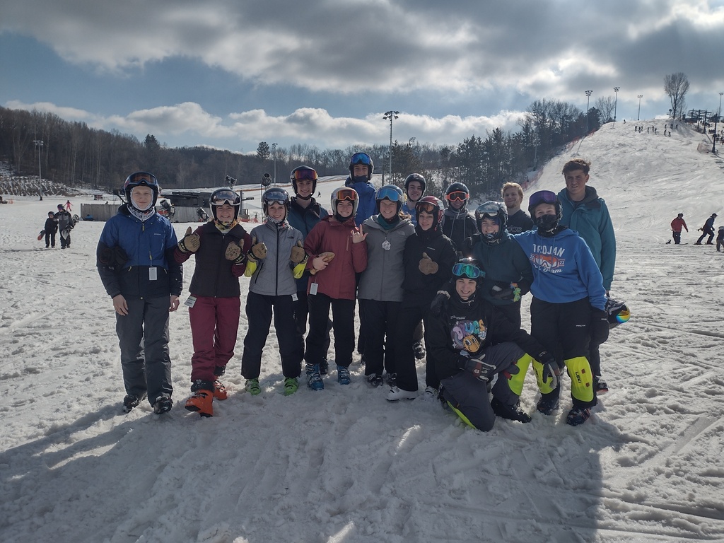 These racers are ready to rip tomorrow ❤️