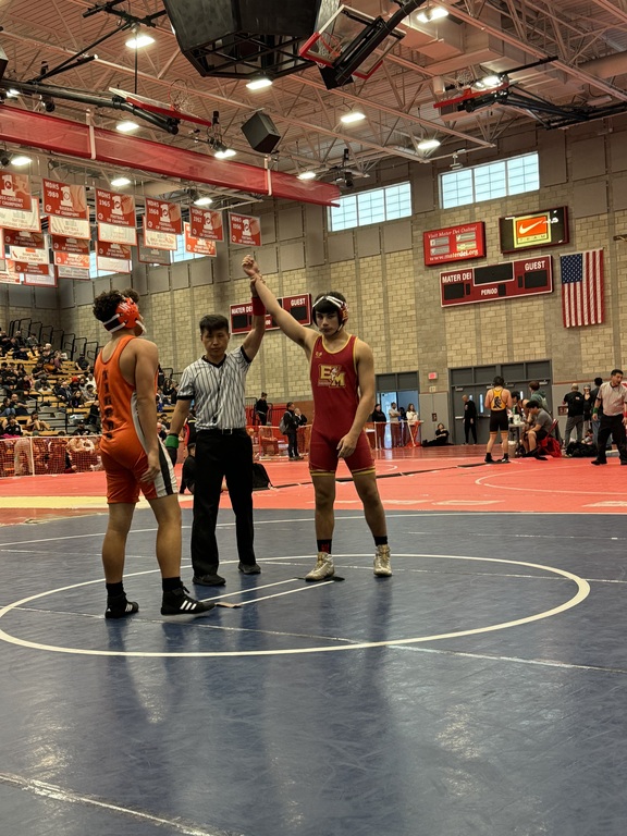 Lincoln wins his semifinal match and is on to the finals!!