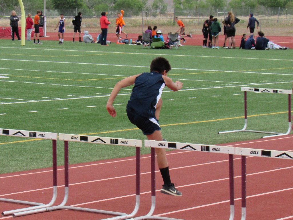 6th grade boys hurdles