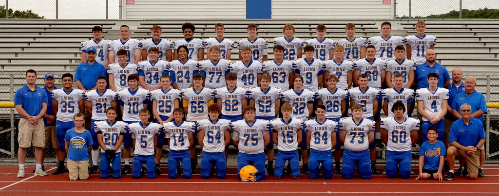 2024 CR LIONS FOOTBALL TEAM