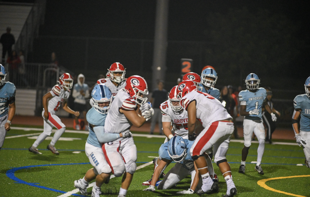 Linebacker #44 Lucas Thune brings down the ball carrier