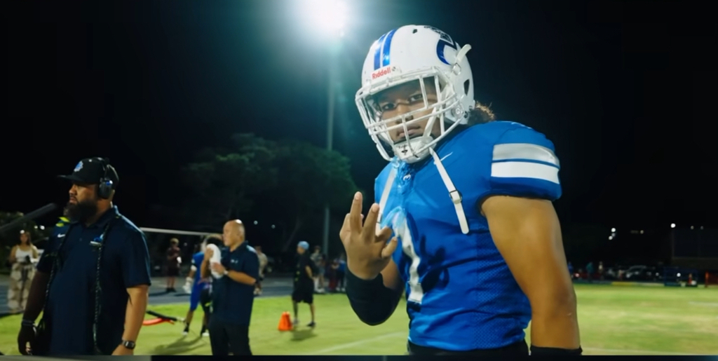 Homecoming 2024
https://www.instagram.com/moanaluafootball?igsh=MW5weGNoM2VyYWN1Ng==