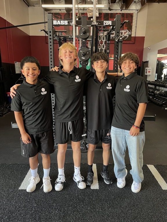 T1 Squads in the white group-meet Tennessee Volunteers