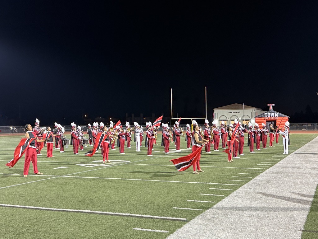 Tustin band performs before tonight’s league championship game