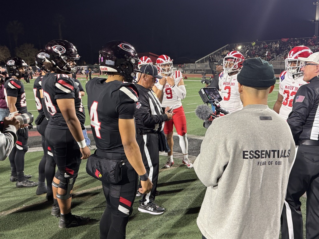 Mater Dei wins the flip, defers the kick.
