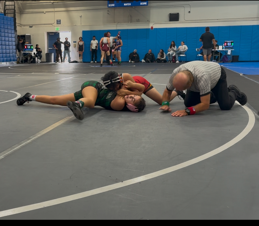 Lizzyyy!!!! With a pin!