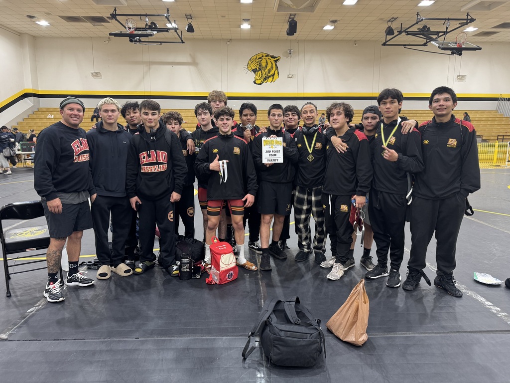Varsity finishes the day 4-2 at The Big Kat duals taking 3rd place!!
ELMO 51 - Capo 27
ELMO 67 - Aliso Niguel (B) 12
ELMO 54 - University 23 
ELMO 43 - Aliso Niguel 36
ELMO 27 - San Clemente 48
ELMO 36 - El Dorado 39