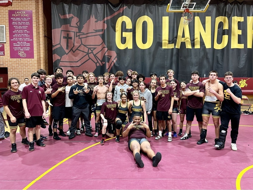 The team after their first duals of the year going 3-0!!