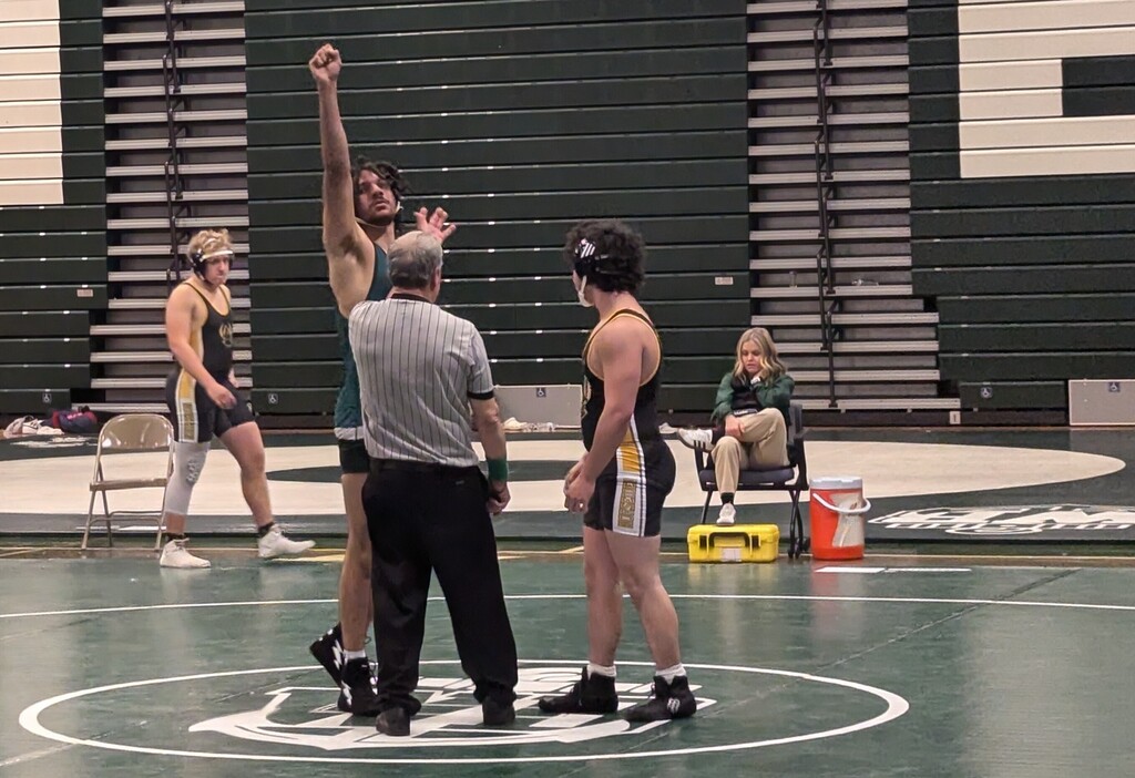 Win by Pin vs Walled Lake