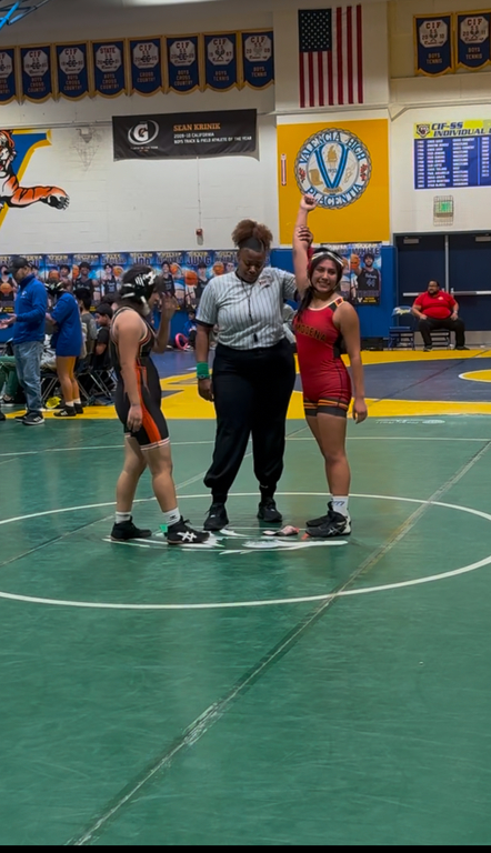 Bri with a dominant win to advance in cons!