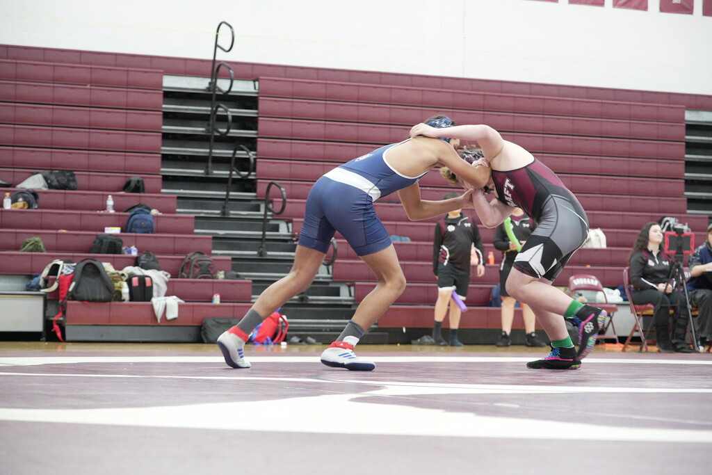 Tyler securing a Russian 2-on-1 tie up