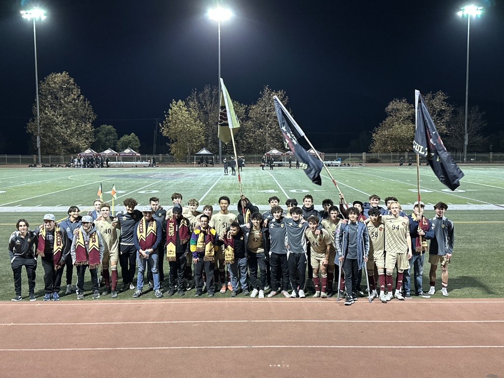 TOP SOCCER / Varsity post match