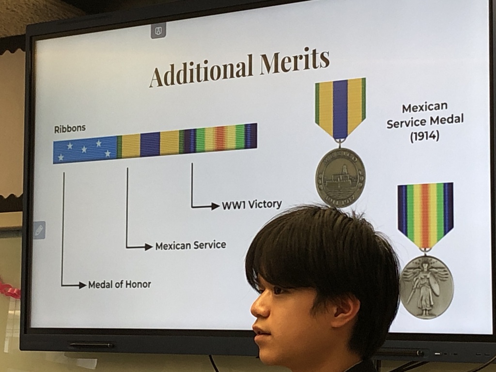 1LT Walsh’s medals and honors