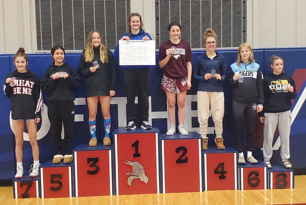 Congratulations to Lee'ua for qualifying for state with 6th at regionals!