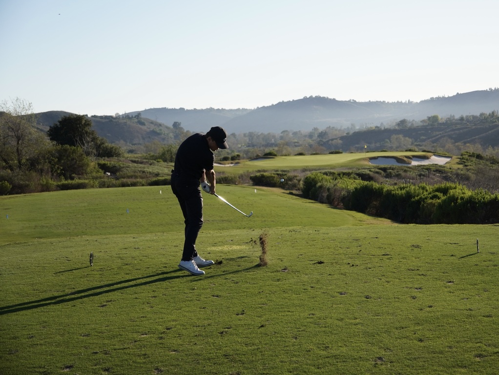 Finn Yeomans on the tee of hole 8.