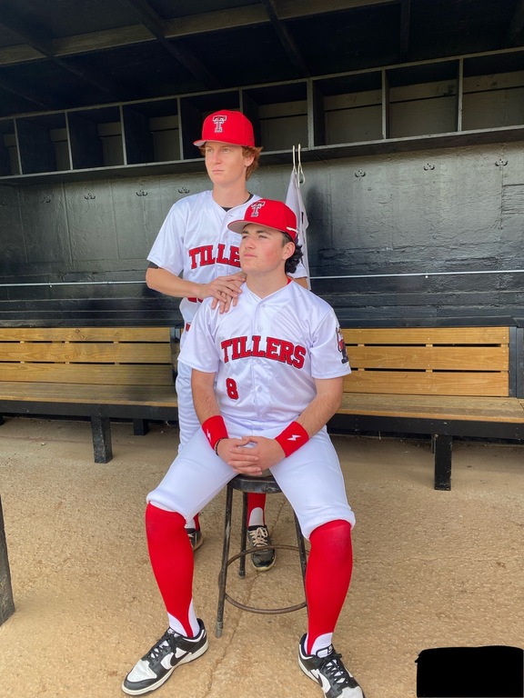 After a great day in MUN, Jeff and I took team photos for baseball!