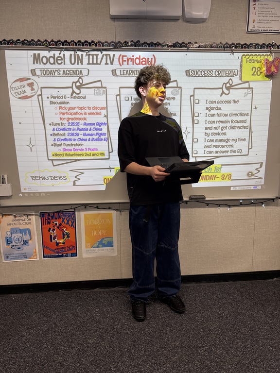 Presenting fishbowl #freedomofexpression #calm #notnervous #speech