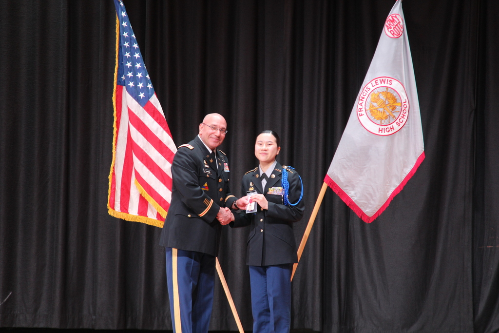 The United States Cavalry Association Leadership Medal is awarded to a platoon leader or platoon sergeant who seeks self-improvement, strives to be technically proficient and looks out for the welfare of their platoon members. The following class leader i