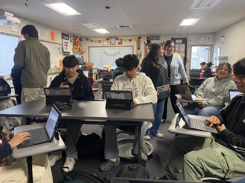 Creating resolutions with my group 🤝