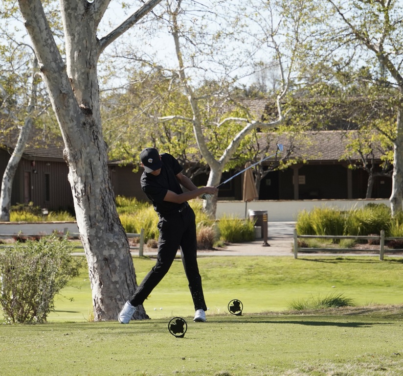 Hollan with his opening round tee shot.