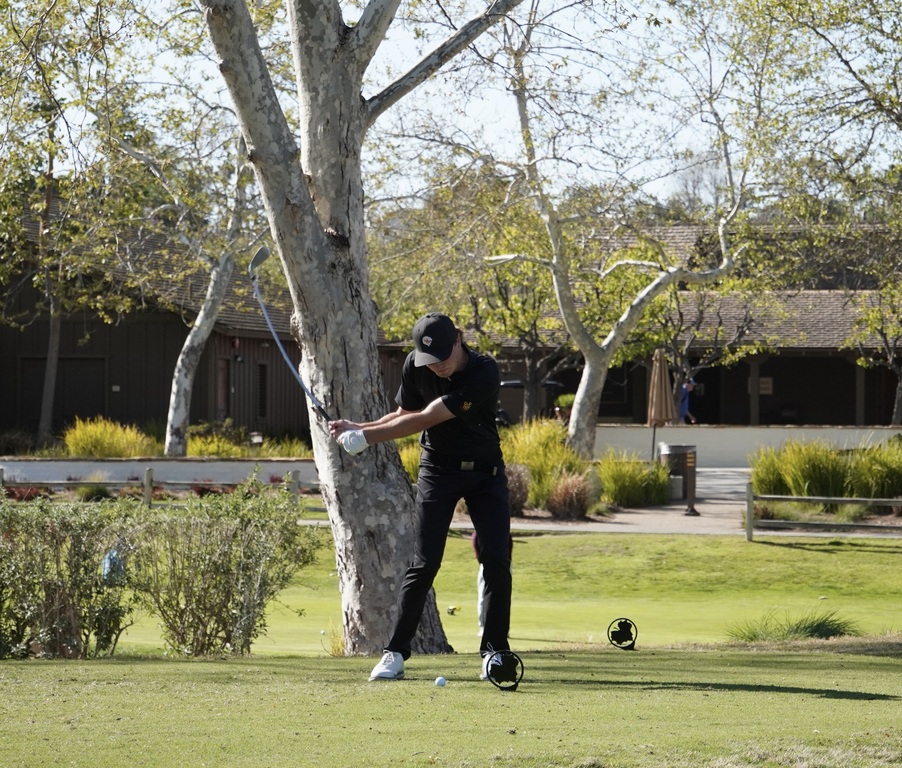 Adam on the 1st tee of the round.