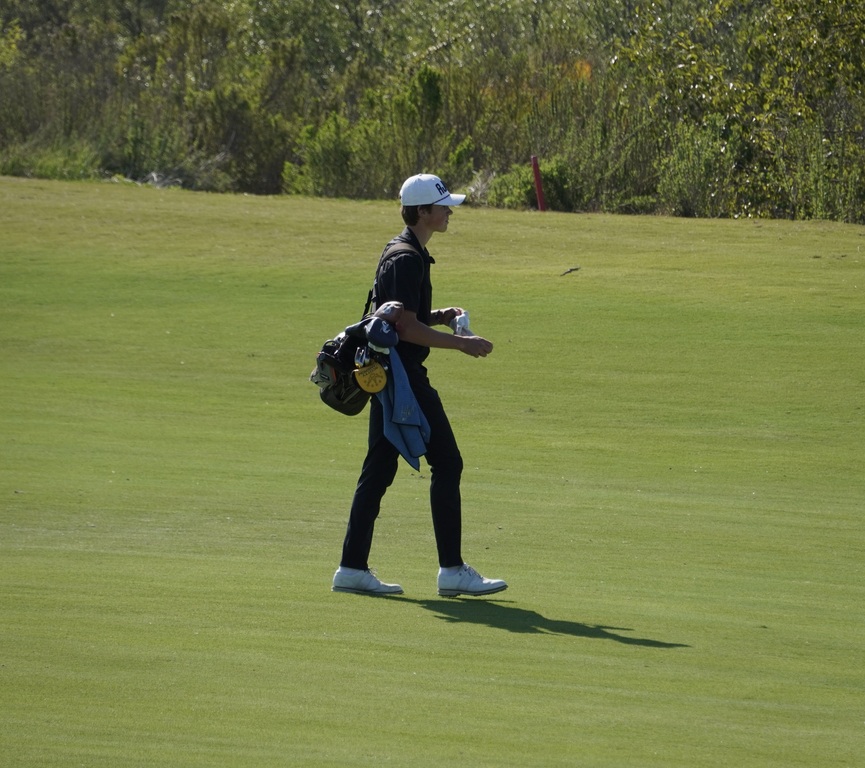 Gianni walking down the fairway of hole 3.