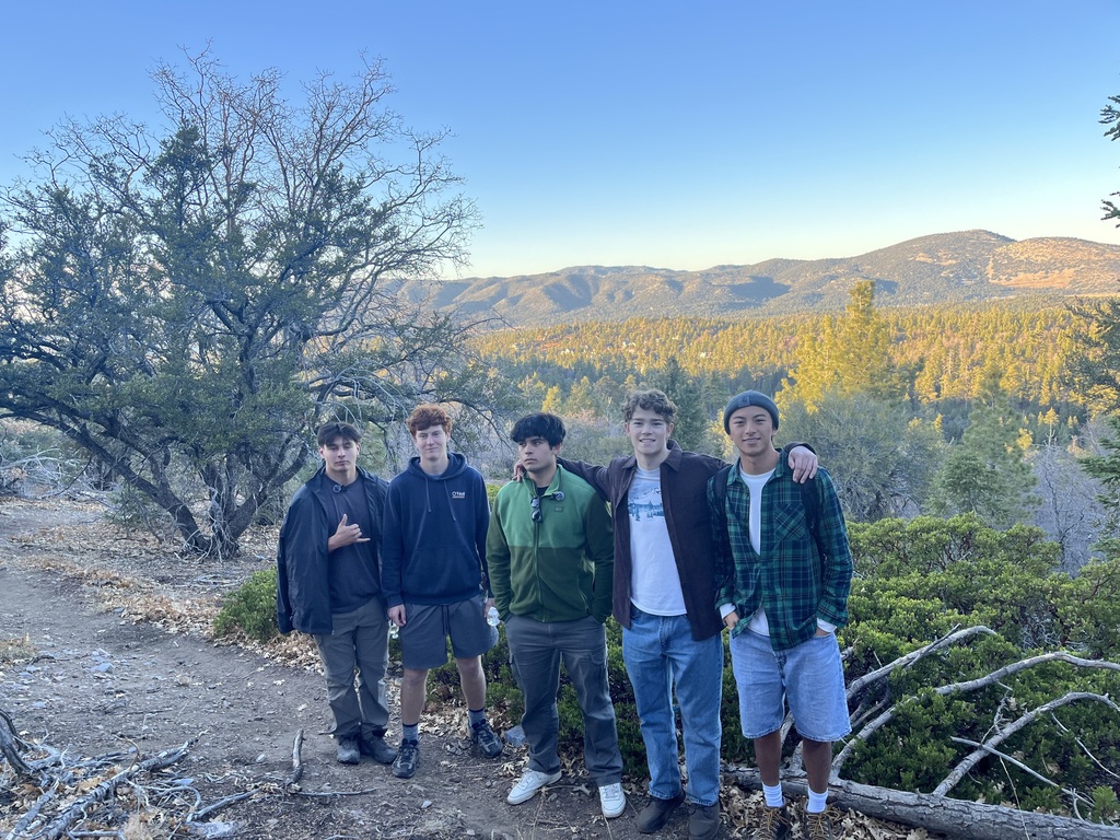 Xplore capstone group goes hiking in big bear