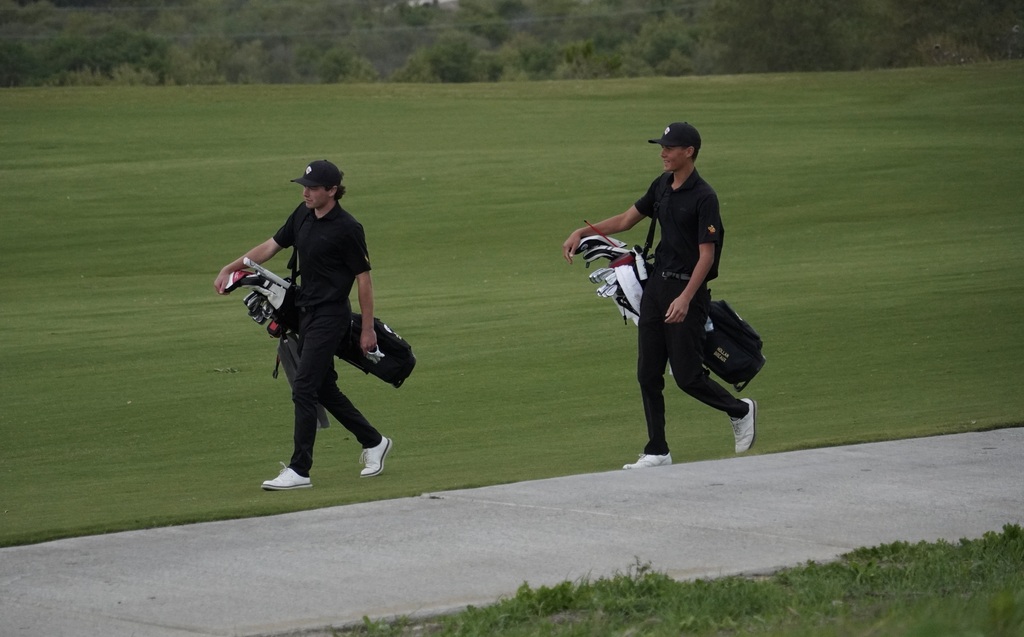 Adam and Hollan on hole 7.