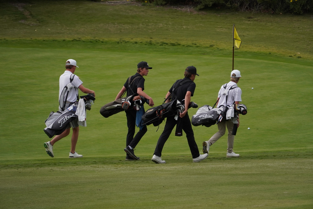 Finn and Gianni on the putting green.