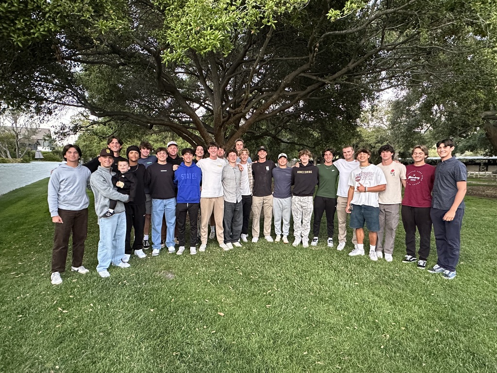 2025 JSERRA BASEBALL VARSITY TEAM