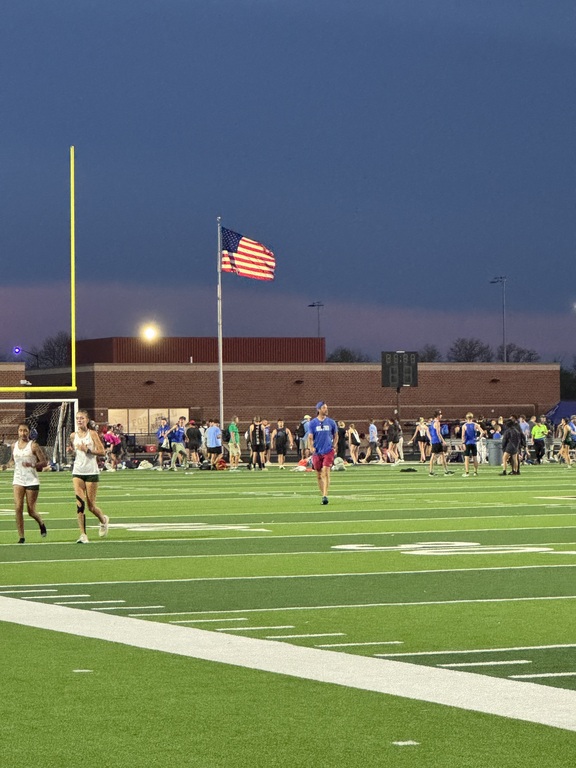 https://milesplit.live/meets/670956