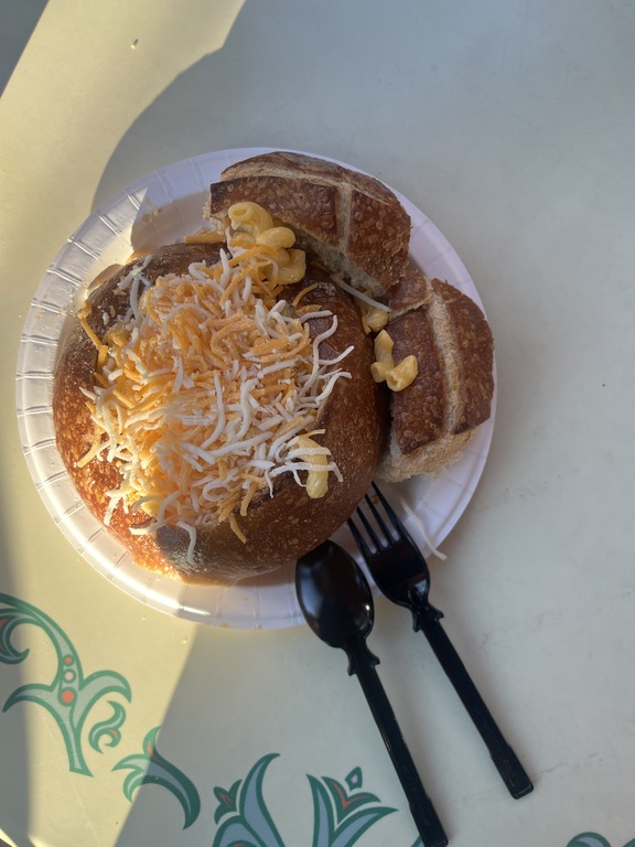 mac and cheese bowl at disney