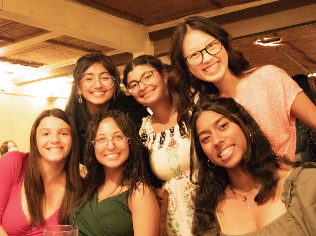 MUN members at tennis banquet