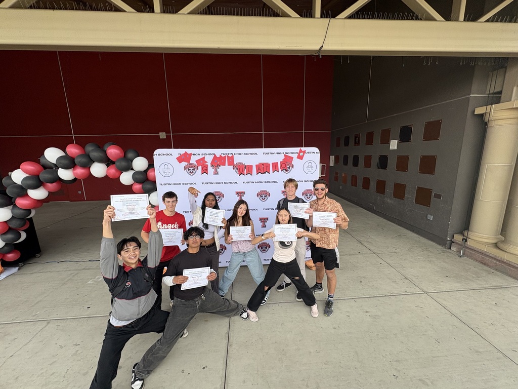 MUN Students (and more) Receiving Honor Roll Recognition