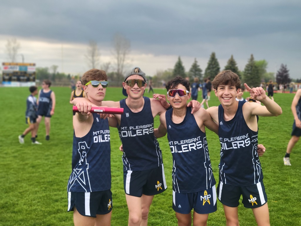 4x800 School Record. 9:10.72