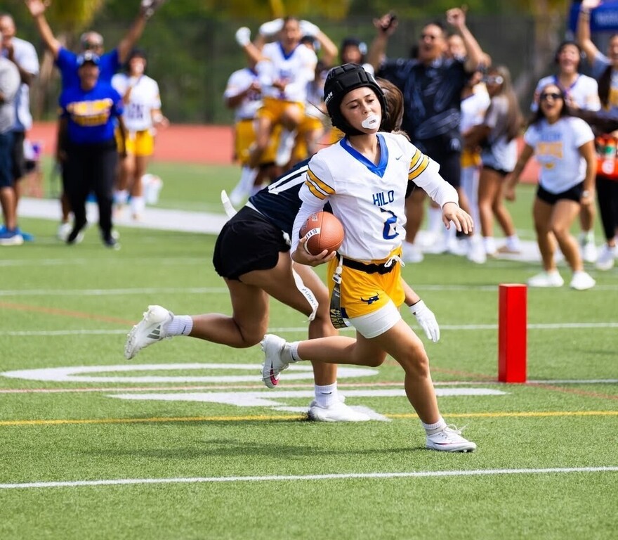 Nalei Ka'apana-Suzui with the touchdown #2