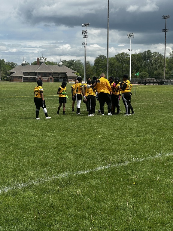 Thank you to all the parents and family for coming out and supporting your boys I loved the way they stayed together today can’t wait to get back to work i appreciate it ..