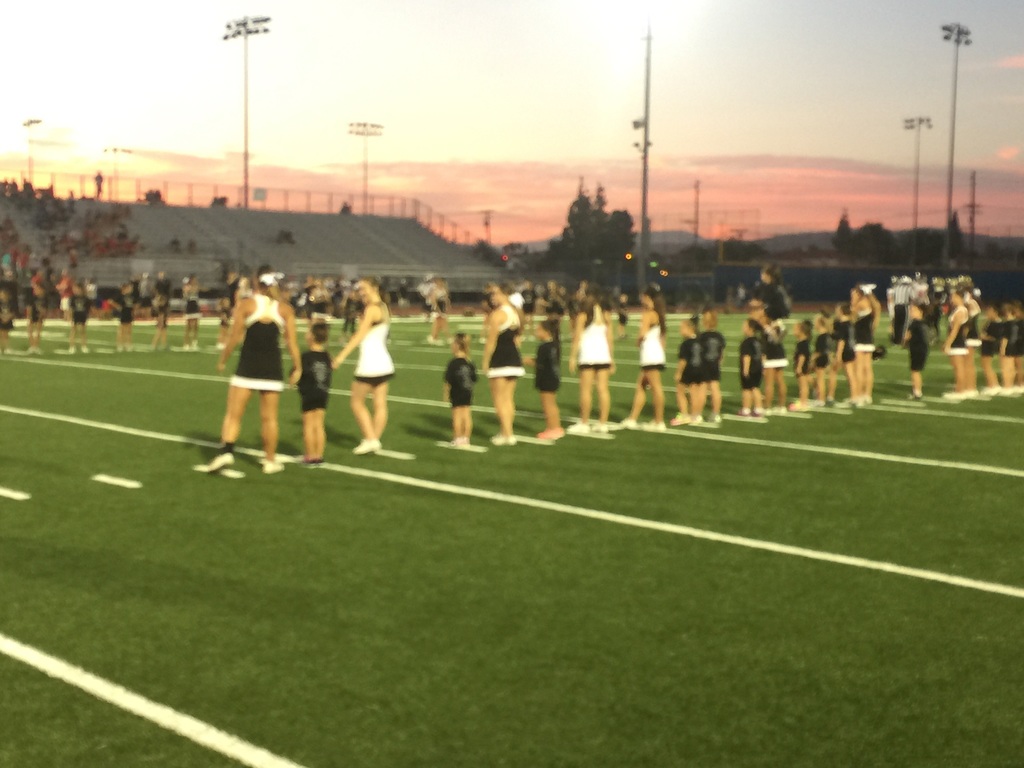 Jr cheer joins Eldo cheer