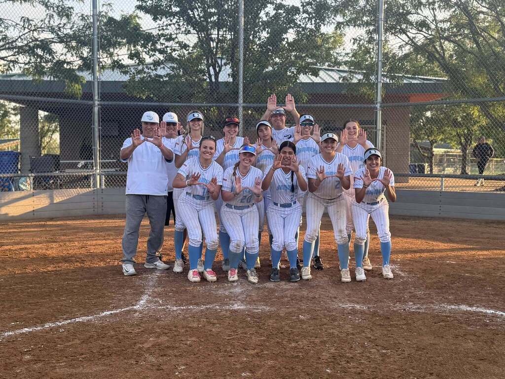 When Mother Nature throws you a curve ball, and we hit it right back up the middle! 6 games in one day, for a 5-1 finish and taking home 2nd place. So proud of our girls!