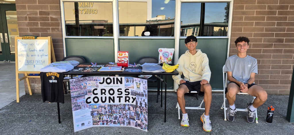 Cross Country Table with Grant and Tristan during the Freshmen orientation 2025