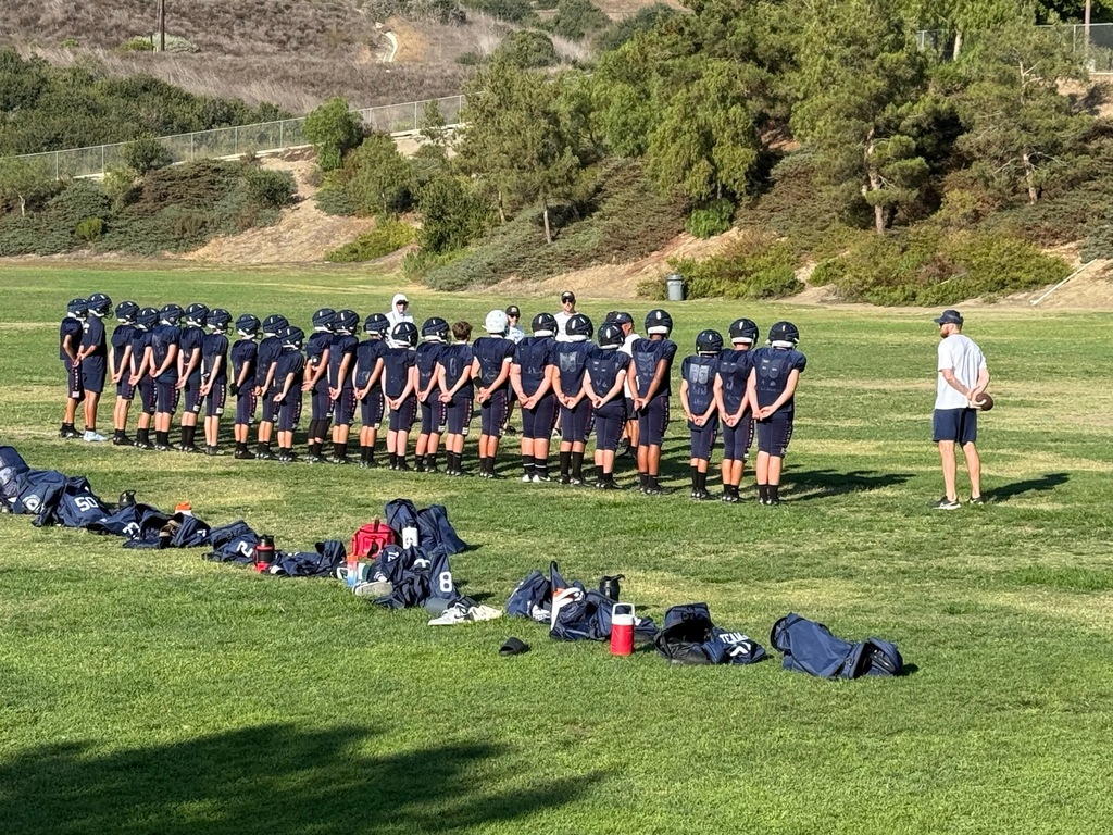 Getting scrimmage ready! Get it boys!! 🏈🏈