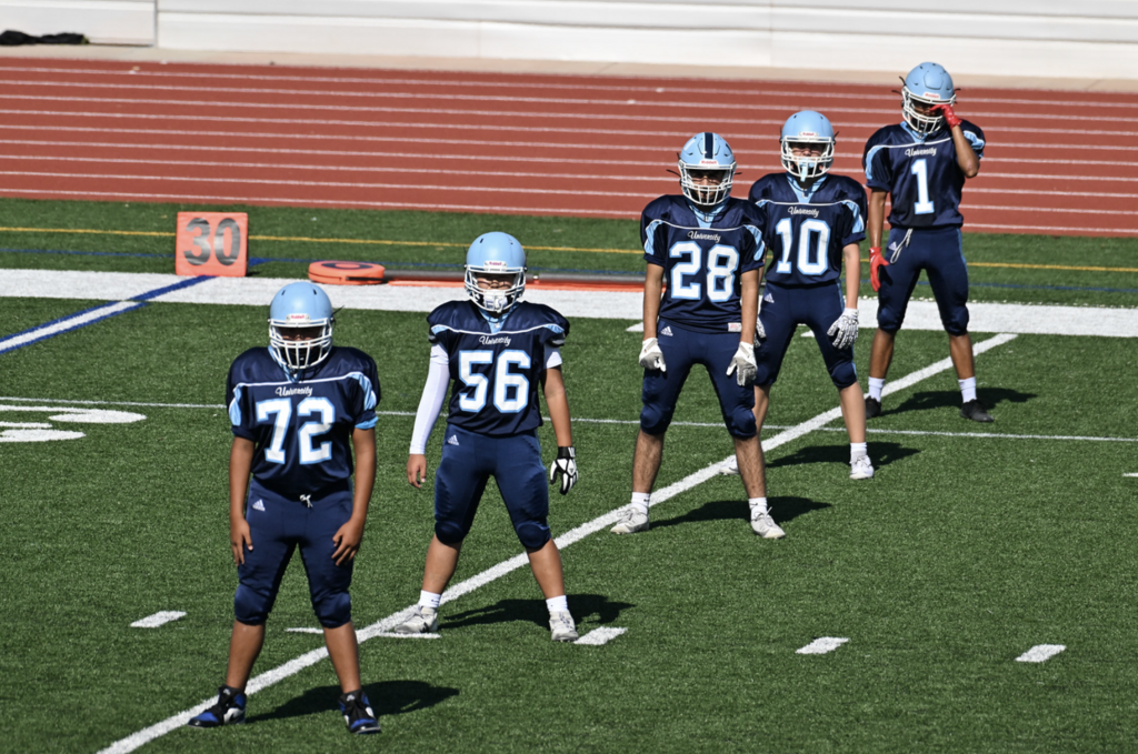 Special teams gets into position for kickoff