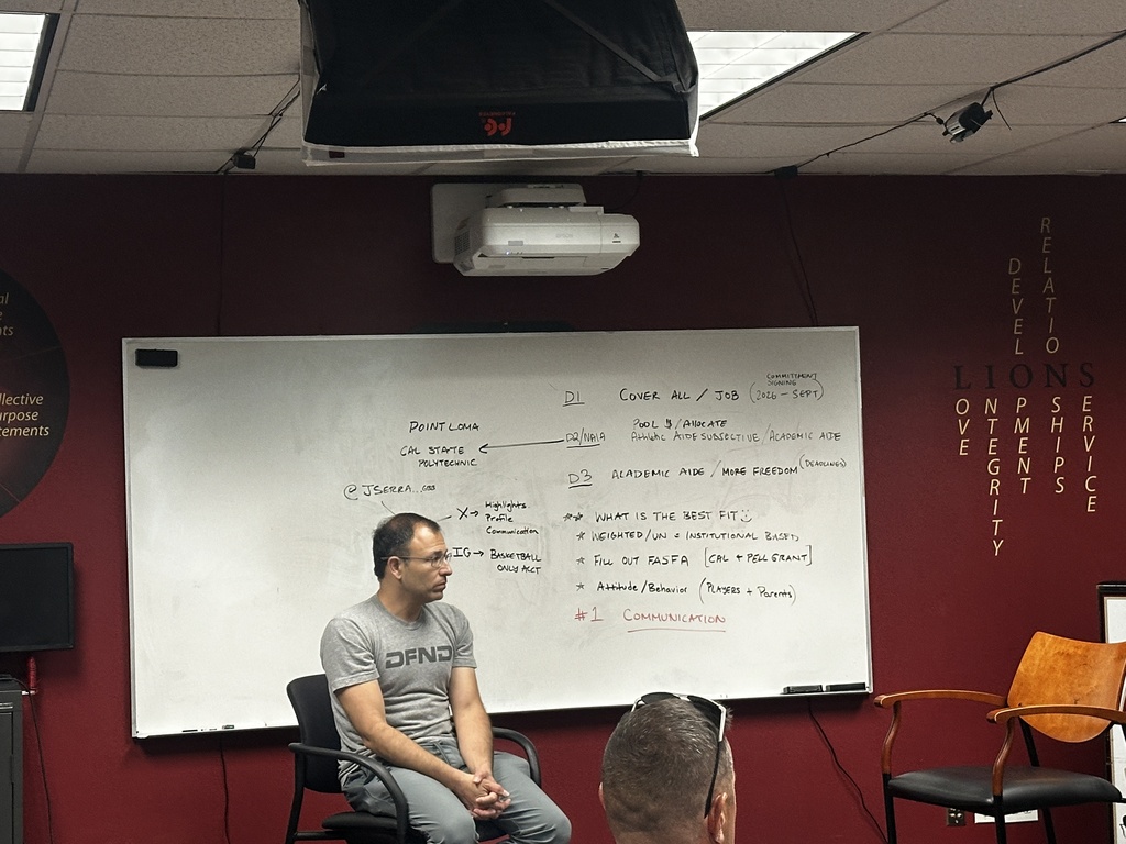 Insightful and relevant college basketball advice from Ali Elmi yesterday! Thanks Coaches Rae and B for inviting him to JSerra!