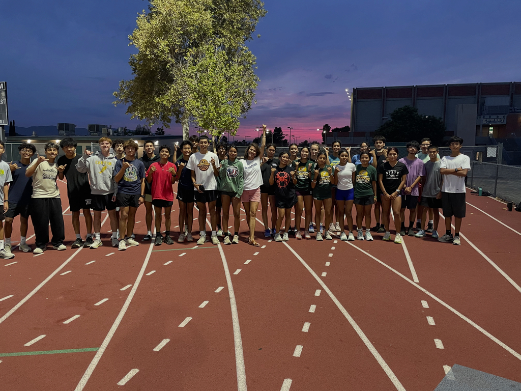 Thank You to Debbie Habberstad for the surprise!! Jamba Juice drinks for the athletes after practice!!