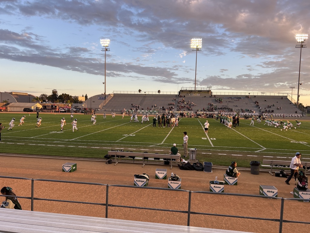 15 minutes until kickoff!