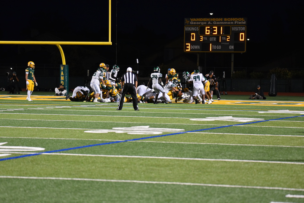 " THE CALL " THE CALL BACK RUN WAS A FUMBLE . IF YOU ENLARGE THE PICTURES , YOU"LL SEE THE BALL ON THE RIGHT HAND SIDE OF THE PLAYER.