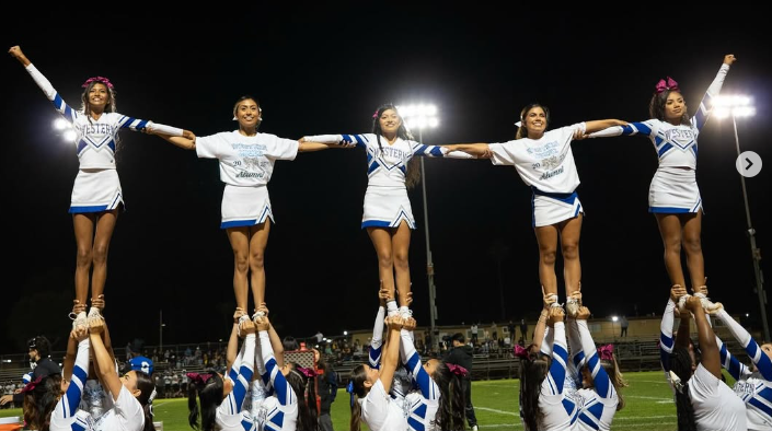 WHS Varsity Cheer & Alumni