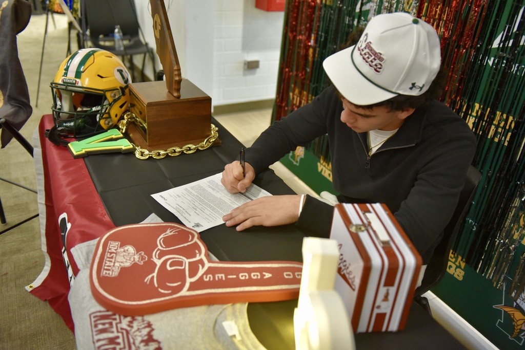 KALANI McLEOD # 12  VANDEN VIKING HALL OF FAME FOOTBALL QUARTERBACK SINGING TO New Mexico State IN LAS CRUCES New Mexico . CONGRATULATIONS FROM ALL OF US . THIS IS PAPA JOE REPORTING FROM CHANNEL 9 AT 11