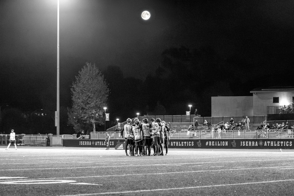 Preseason - JSerra vs Woodbridge - Win 1-0 - Game Images Link

https://www.dropbox.com/scl/fo/o467gbfdxm4gzsfa5786x/AAkC-RLt-8wfvttPjfDCJMo?rlkey=x3hhegxb5nqqjhzju1s9co8hd&st=pdna5hij&dl=0